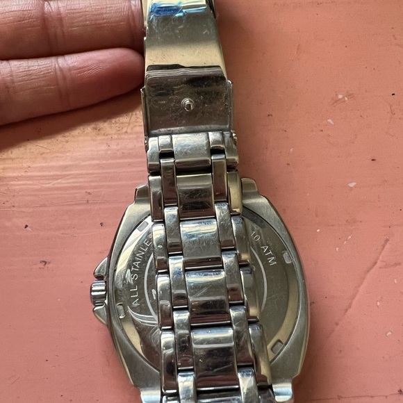 Authentic Michael Kors Watch - Picture 5 of 6